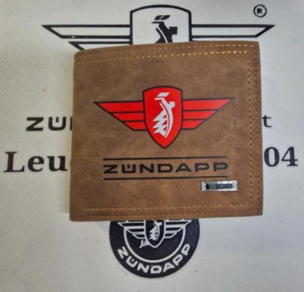 Zündapp Herren Geldbeutel mit Flügelwappen – hochwertige Geldbörse mit 9 Kartenfächern für Zündapp Fans - BRAUN